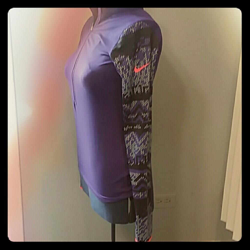 Purple Nike neon pink lined athletic pullover